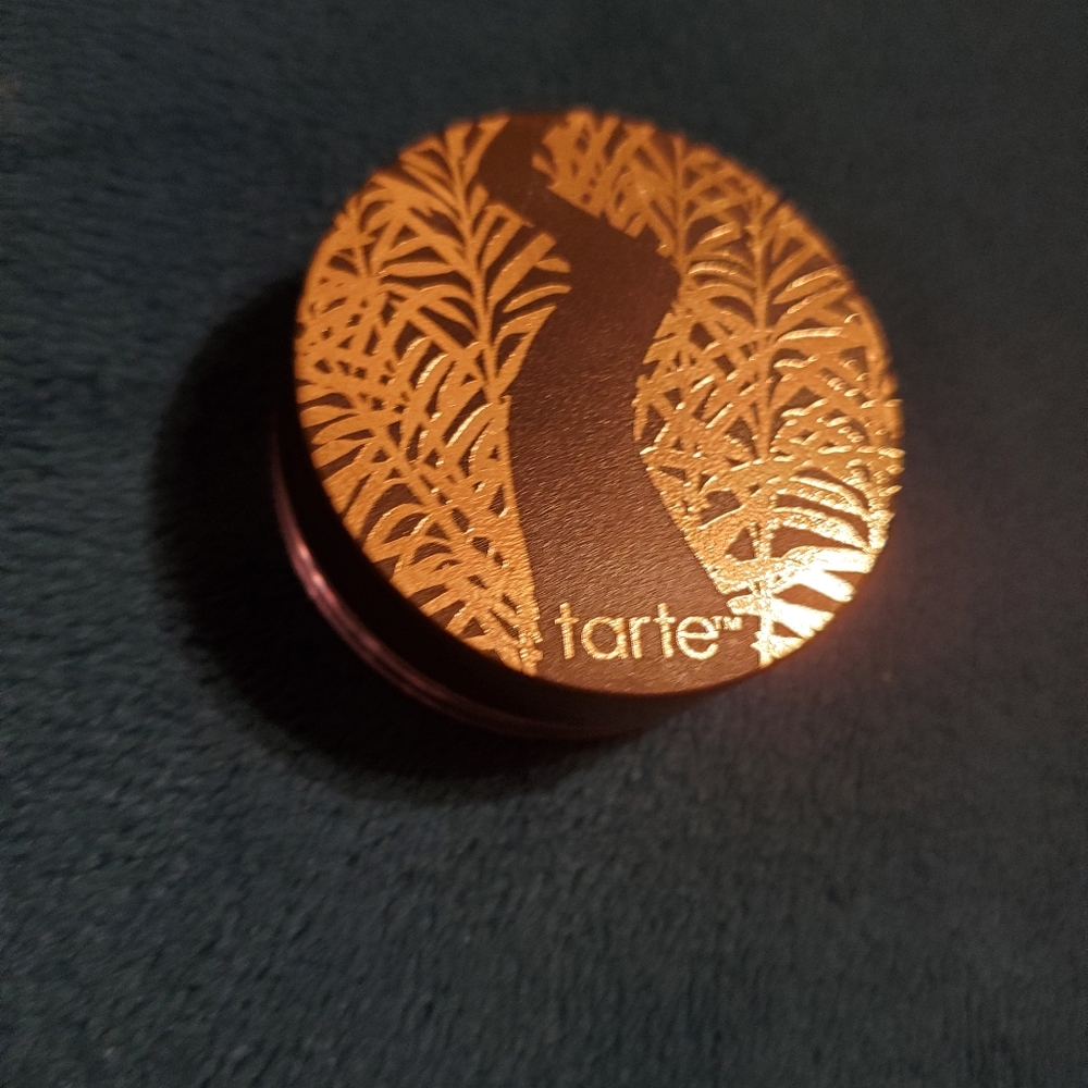 Tarte Finishing Powder